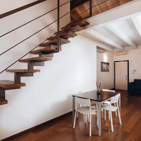 Charming Milan Apartments Brera - Madonnina Exterior photo
