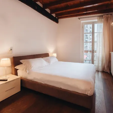 Charming Milan Apartments Brera - Madonnina Exterior photo
