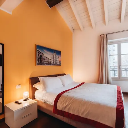Charming Milan Apartments Brera - Madonnina Exterior photo